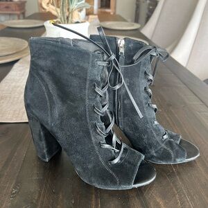 Sam Edelman Black Suede Lace Up Booties/ Heels sz 10